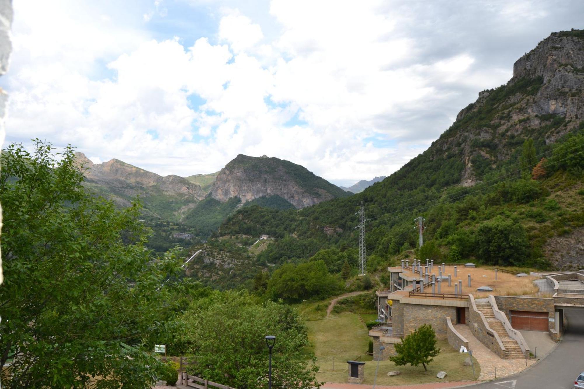 Ventanal De Saras Petfriendly Garaje Trastero Y Chimenea - Arafita Apartamentos Пантикоса Экстерьер фото